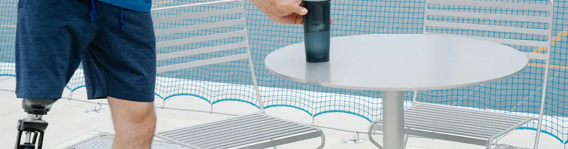 Man with a prosthetic leg maintaining an active lifestyle, representing loan options for disabled persons with bad credit